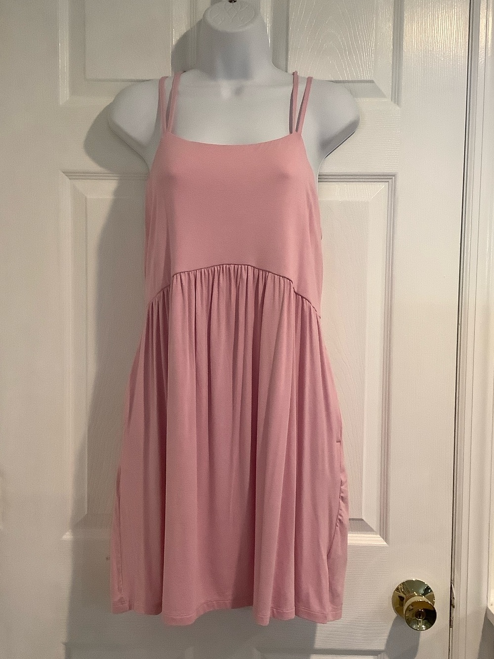 OLD NAVY Pink Strappy Stretchy Crisscross Summer Coastal Beach Cute Sun Dress M
